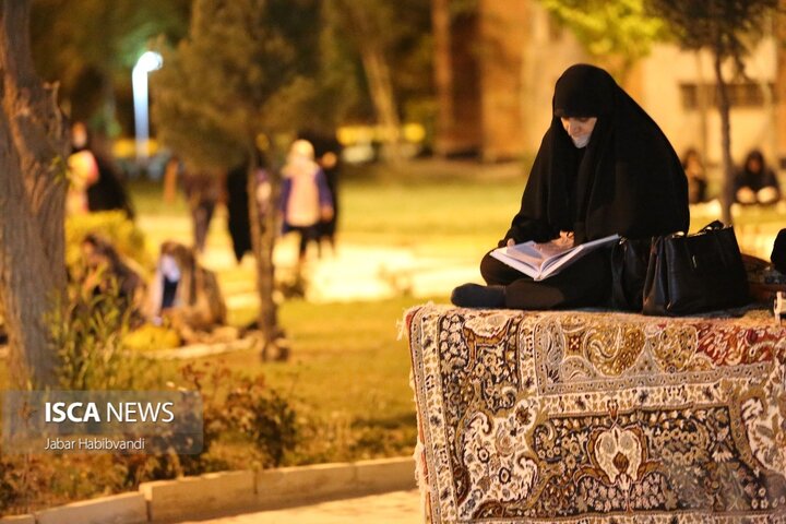برگزاری مراسم احیای شب قدر در مسجد الغدیر دانشگاه آزاد اسلامی واحد کرمانشاه