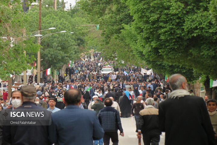 راهپیمایی مردم روزه دار کرمانشاه در روز جهانی قدس
