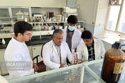 فعالیت دانشجویان در آزمایشگاه شیمی دانشگاه آزاد اسلامی یزد در رویداد گام دوم