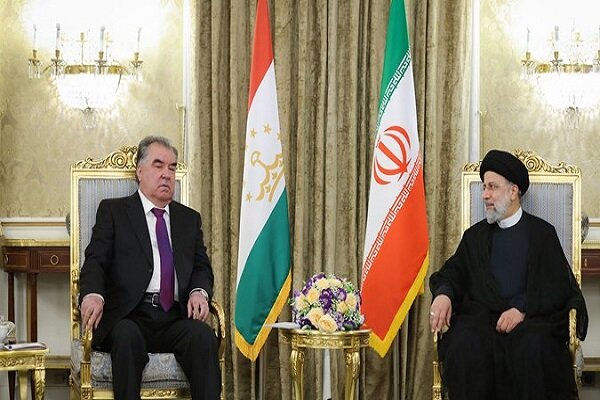 رئیسی: روابط بین روابط بین ایران و تاجیکستان متحول شده است