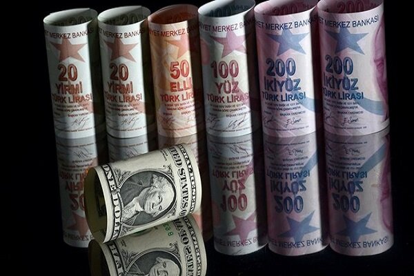 ارزش لیر ترکیه ۲۰ درصد کاهش یافت