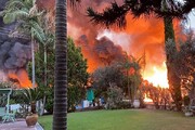 آتش‌سوزی گسترده در یک کارخانه در اراضی اشغالی + فیلم