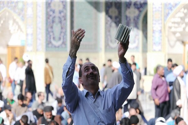 متن کامل دعای عرفه با ترجمه