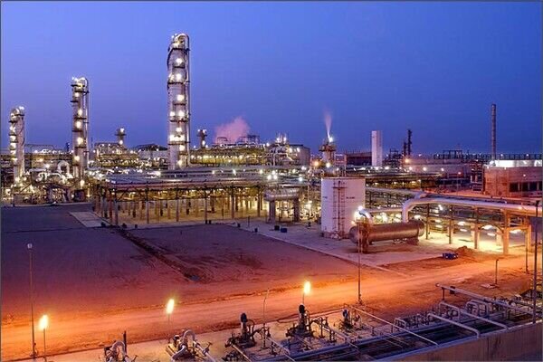 سرمایه گذاری ۴۰ میلیارد دلاری روسیه در پروژه‌های نفت و گاز ایران