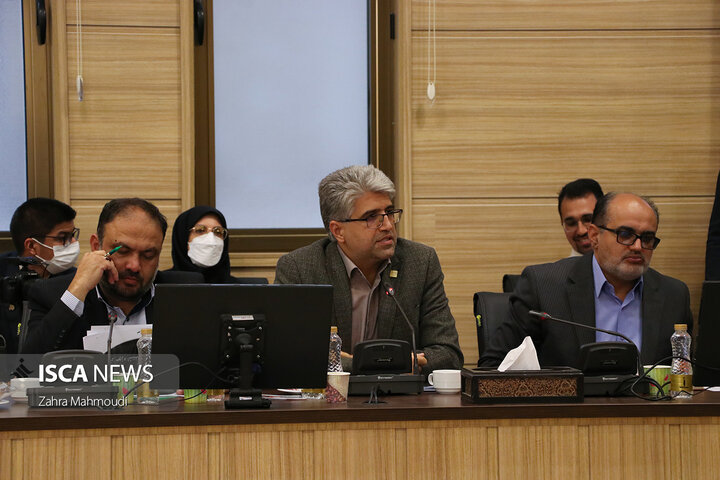 نشست ستاد نوآوری، فناوری و اقتصاد دانش بنیان استان یزد