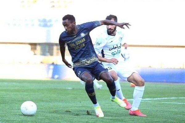 نبرد استقلال و گل‌گهر برای صدرنشینی 