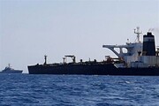یک‌ میلیون لیتر سوخت قاچاق در خلیج فارس توقیف ‌شد / واکنش آمریکا به توقیف نفتکش خارجی توسط سپاه + فیلم