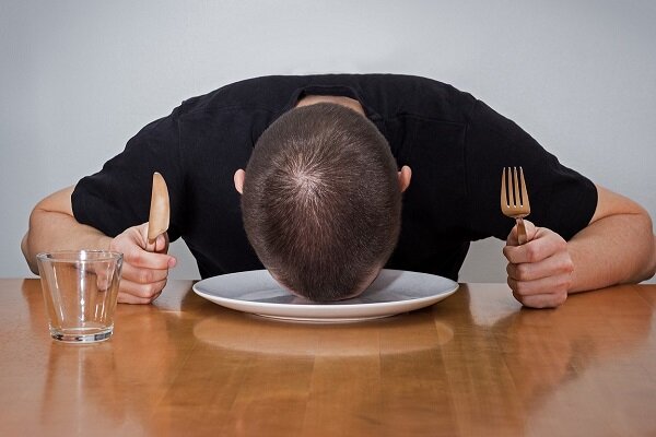 چرت زدن بعد از خوردن وعده ناهار مضر است؟