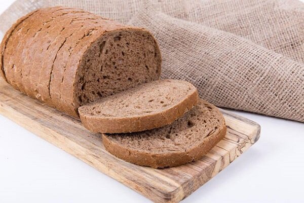 دلایل مفیدتر بودن نان قهوه‌ای نسبت به دیگر نان‌ها