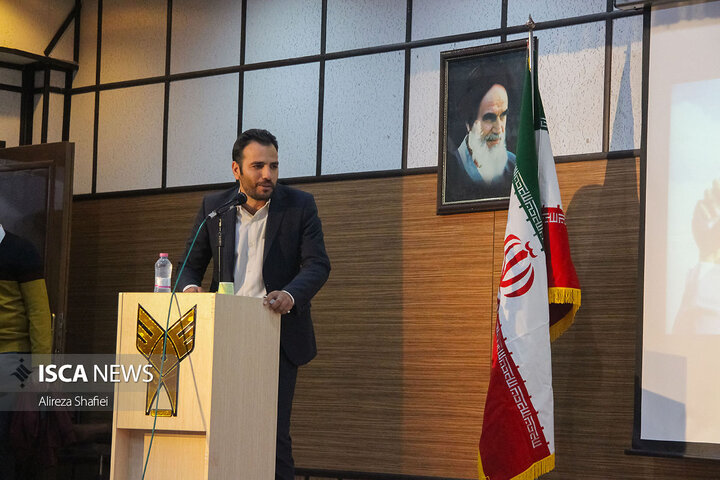 برگزاری مراسم بزرگداشت روز دانشجو با حضور استاندار در دانشگاه آزاد یزد