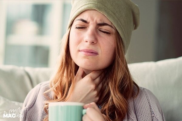 دلایل احساس گیر کردن چیزی در گلو