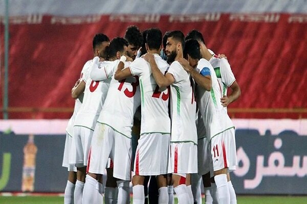 واکنش خمز به شایعه هدایت تیم ملی ایران