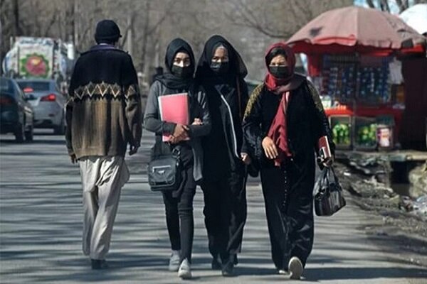  طالبان ثبت‌نام دختران در کنکور ۱۴۰۲ را ممنوع کرد 