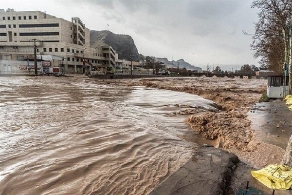 وضعیت سیلاب‌ در نقاط مختلف کشور /  ۸ واحد مسکونی در روستاهای الیگودرز تخریب شدند