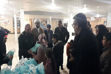کارکنان و دانشجویان واحد کرمانشاه از موزه دفاع مقدس بازدید کردند