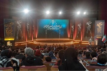 جشنواره فیلم فجر ۴۱ سخاوتمندترین جشنواره لقب گرفت| مجید صالحی و علی نصیریان برنده جایزه بهترین بازیگر نقش اول مرد / سینما متروپل بهترین فیلم شد