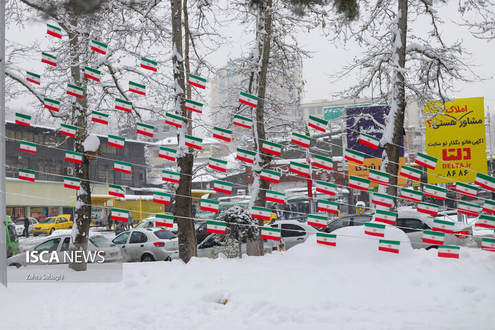 یک روز برفی در تهران