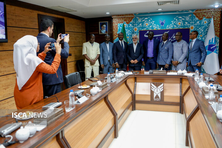 دیدار رئیس دانشگاه آزاد اسلامی با مقامات کشور گینه