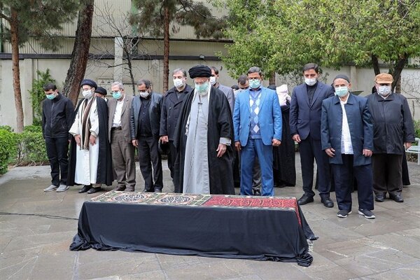 مقام معظم رهبری بر پیکر حسن غفوری‌فرد اقامه نماز کردند/  زمان و مکان مراسم ترحیم در تهران 