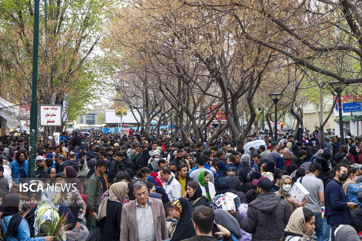 شلوغی بازار تهران در واپسین روزهای سال