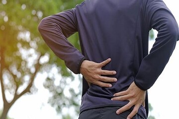 علائمی که خبر از روماتیسم ستون فقرات می‌دهد