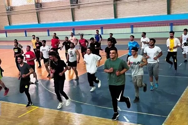 چهارمین لیگ ورزش همگانی در دانشگاه آزاد اسلامی آغاز شد