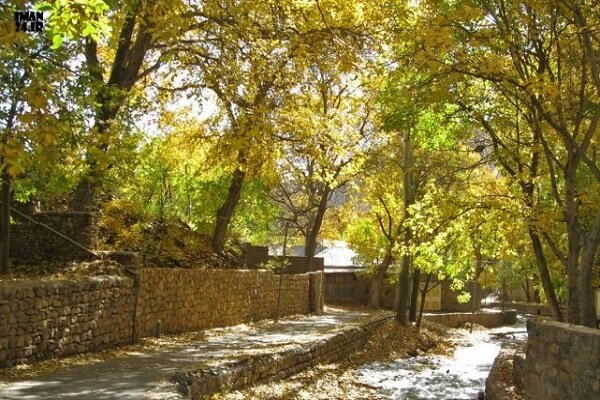 شهمیرزاد، ییلاقی پر از باغ گردو / جاذبه‌های گردشگری بهشت کویر ایران
