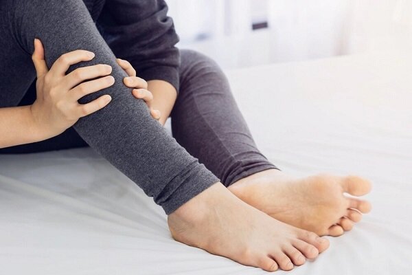 درد ساق پا به دلیل کمبود کدام ویتامین است؟