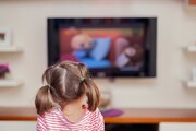 تماشای بیش از حد تلویزیون چه مضراتی دارد؟