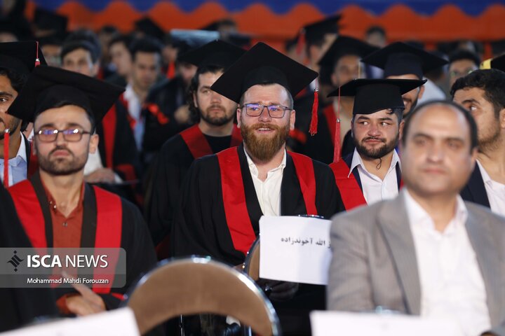 نخستین آیین نکوداشت دانش‌آموختگی دانشجویان غیرایرانی دانشگاه آزاد اسلامی