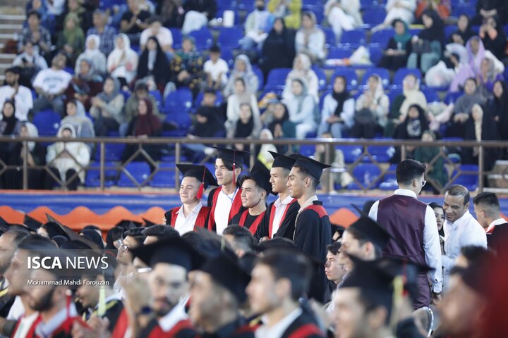 نخستین آیین نکوداشت دانش‌آموختگی دانشجویان غیرایرانی دانشگاه آزاد اسلامی