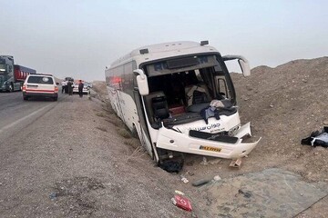 تصادف هولناک اتوبوس زائران ایرانی در عراق / ۴ تن کشته و ۱۶ نفر مصدوم شدند