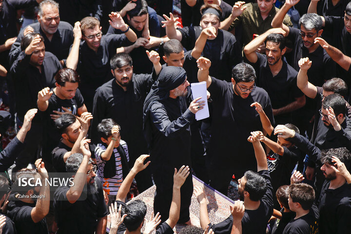 مراسم عزاداری تاسوعای حسینی در امامزاده صالح (ع) تجریش