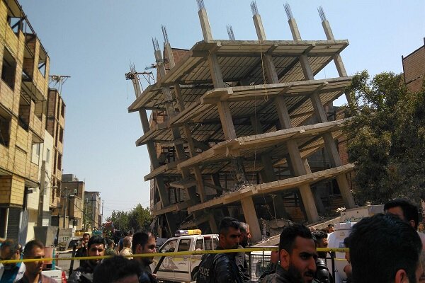 جزئیات ریزش ۴ ساختمان در حال احداث در منطقه ۱۹ تهران| ۴ فوتی و ۱۰ مصدوم / ۲ جانباخته از پرسنل پلیس امنیت هستند + فیلم