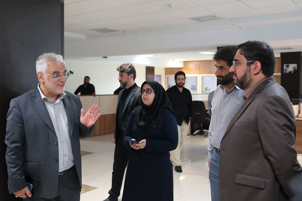 رئیس دانشگاه آزاد اسلامی از ایسکانیوز بازدید کرد