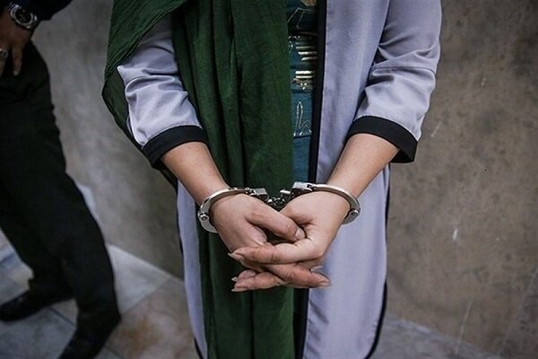 زورگیری دختر ۲۷ ساله از زنان در اماکن خلوت / متهم دستگیر شد