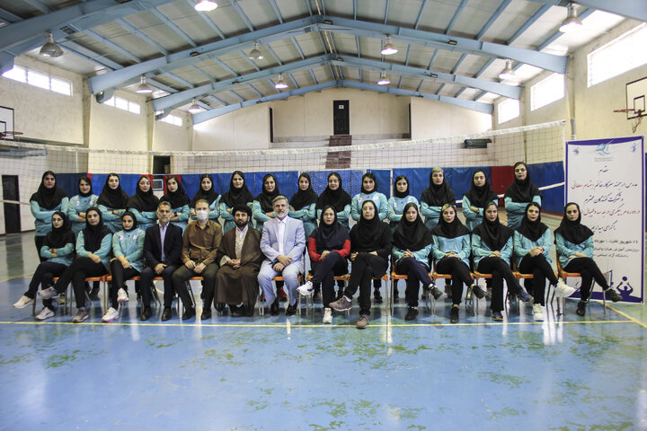 دوره مربیگری درجه ۳ والیبال بانوان در دانشگاه آزاد اسلامی اهواز برگزار شد