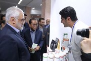 بازدید دکتر طهرانچی و وزیر علوم مالزی از نمایشگاه دستاوردهای علمی‌ پژوهشی واحد اصفهان
