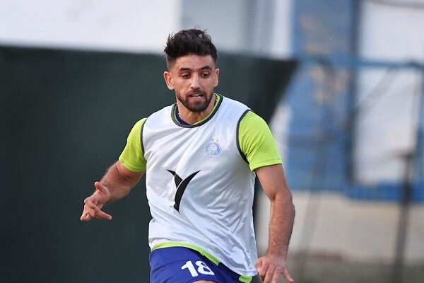 مهاجم استقلال چه زمانی به ترکیب آبی‌ها بازمی‌گردد؟