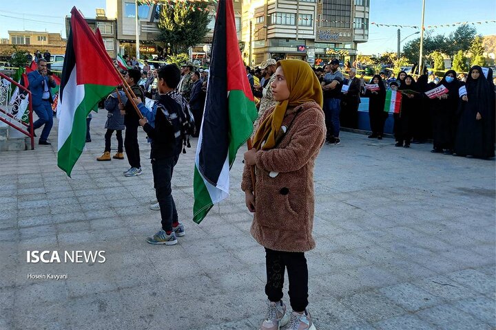 تجمع مردم شهرضا در محکومیت جنایات جنگی در غزه