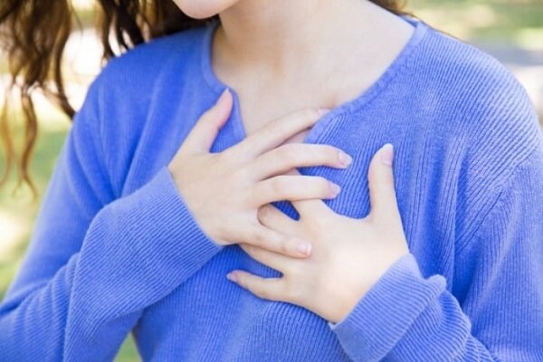 عواملی که باعث درد قفسه سینه هنگام تنفس می‌شوند