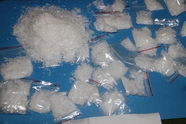 ۱۸۶ بسته هروئین از معده ۴ متهم کشف شد