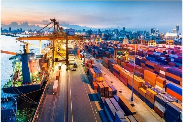 تجارت ایران به نقشه راه تازه نیاز دارد/ باز کردن مرزها برای مقابله با محاصره کافی نیست