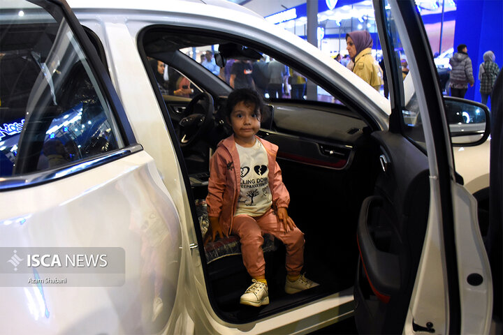 هفدهمین نمایشگاه بین‌المللی خودروی اصفهان با حضور بیش از ۲۰ خودروساز