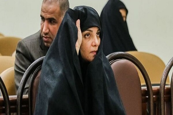 وکیل شبنم نعمت زاده: حکم ۲۰ سال حبس موکلش در دیوان عالی نقض شده است