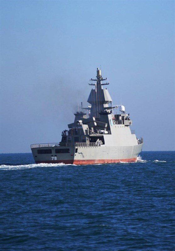 انتشار اولین تصاویر از ناوشکن دیلمان ارتش + عکس