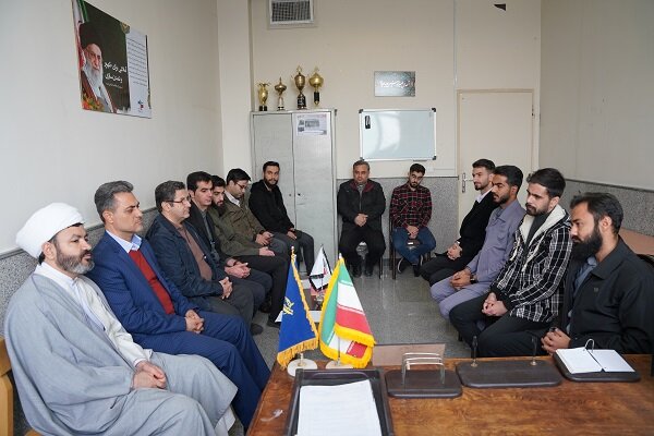 تفکر بسیجی، فرآیند خدمت به مردم را آسان میکند