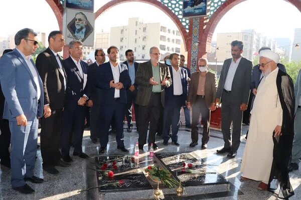 پیوند دانشگاه و صنعت باید کشور را از وابستگی نجات دهد