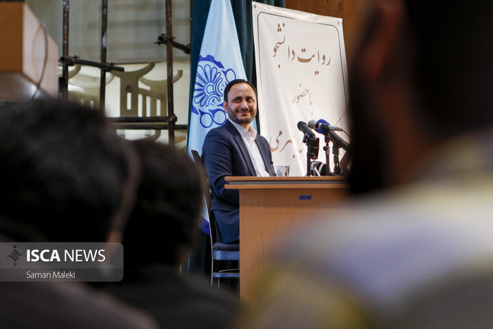 نشست علی بهادری جهرمی سخنگوی دولت با دانشجویان دانشگاه صنعتی امیرکبیر امروز دوشنبه ۱۳آذر ۱۴۰۲ برگزار شد.