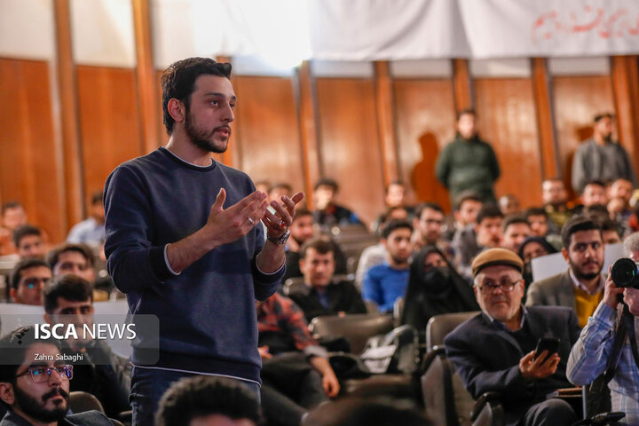 مراسم بزرگداشت روز دانشجو در دانشگاه تهران